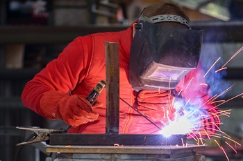 Local Fife welding equipment repair in WA near 98424